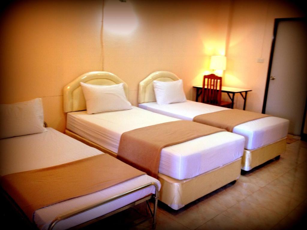 Somjai Place Ayutthaya מראה חיצוני תמונה